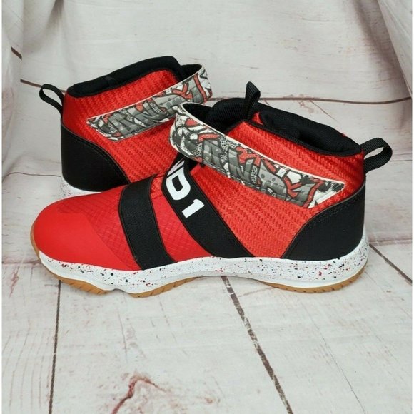 Boys AND1 Strapped Blindside Basketball Shoes Sneakers Size 5 Red - Picture 11 of 12